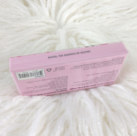 Moira Cosmetics 3D Effect Bionic Vegan Faux Mink Lashes Road Trip - Picture 5 of 6